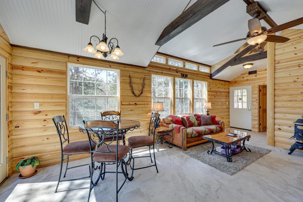 Cliffside Eureka Springs Cabin With Beaver Lake View 外观 照片