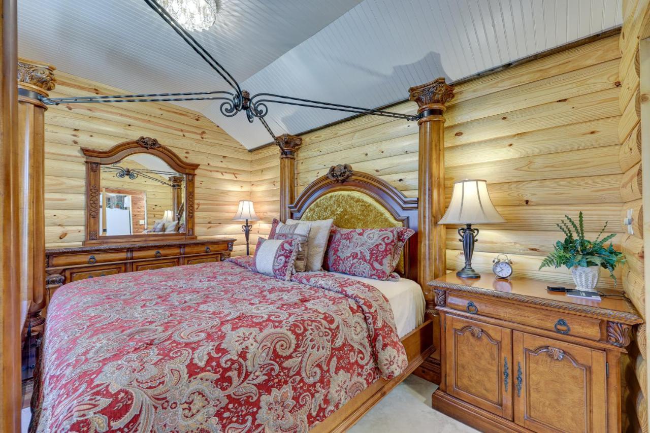 Cliffside Eureka Springs Cabin With Beaver Lake View 外观 照片